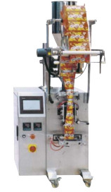 Type petite machine à emballer liquide d'oreiller scellant de retour 3 côtés ou 4 1.8kw latéraux Yh-L380