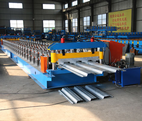 petit pain du panneau 5T formant la plate-forme de plancher en métal de la machine 8/min
