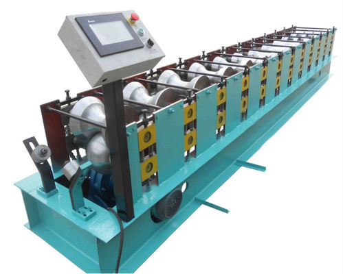 Stations de Ridge Cap Roll Forming Machine 15m/min 18 de toit