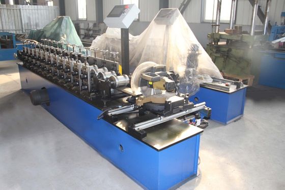 petit pain du cadre de porte 50Hz formant les axes de mise à niveau de la machine 12m/min 2