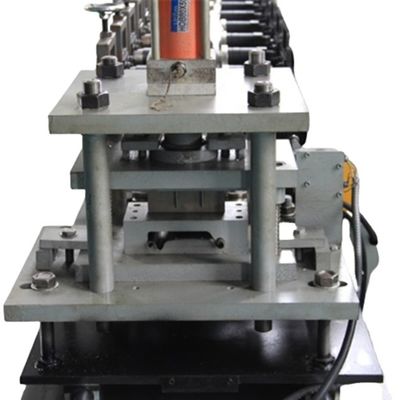 Petit pain de cadre de porte de volet de rouleau formant la machine 3T 50Hz