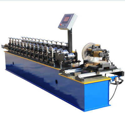 petit pain en acier de porte du volet 3.2T formant des stations de la machine 5.5KW 12