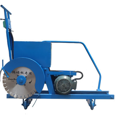 Découpeuse 2000r/Min Horizontal Feed de panneau de cloison de séparation 5.5KW