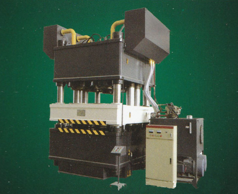 La machine gravante en refief 15KW de porte en acier simple d'action a intégré