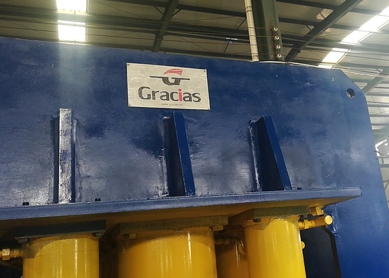 Machine 2000 gravante en refief de porte de Ton Hydraulic Anti Theft Steel avec le double cylindre