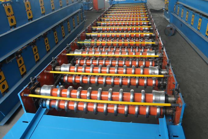 Petit pain ondulé de tuile de bonne qualité de garantie de 12 mois formant la machine