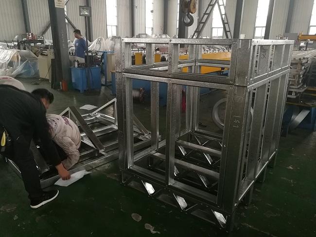 Acier m Min Speed With Punching de Keel Roll Forming Machine 3 - 8 de lumière de haute précision